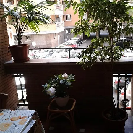 Sabrina Oda ve Kahvaltı Roma