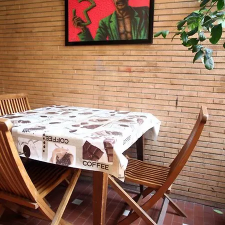 Oda ve Kahvaltı Sabrina