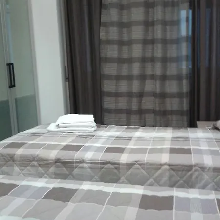 Sabrina Bed & Breakfast 2*